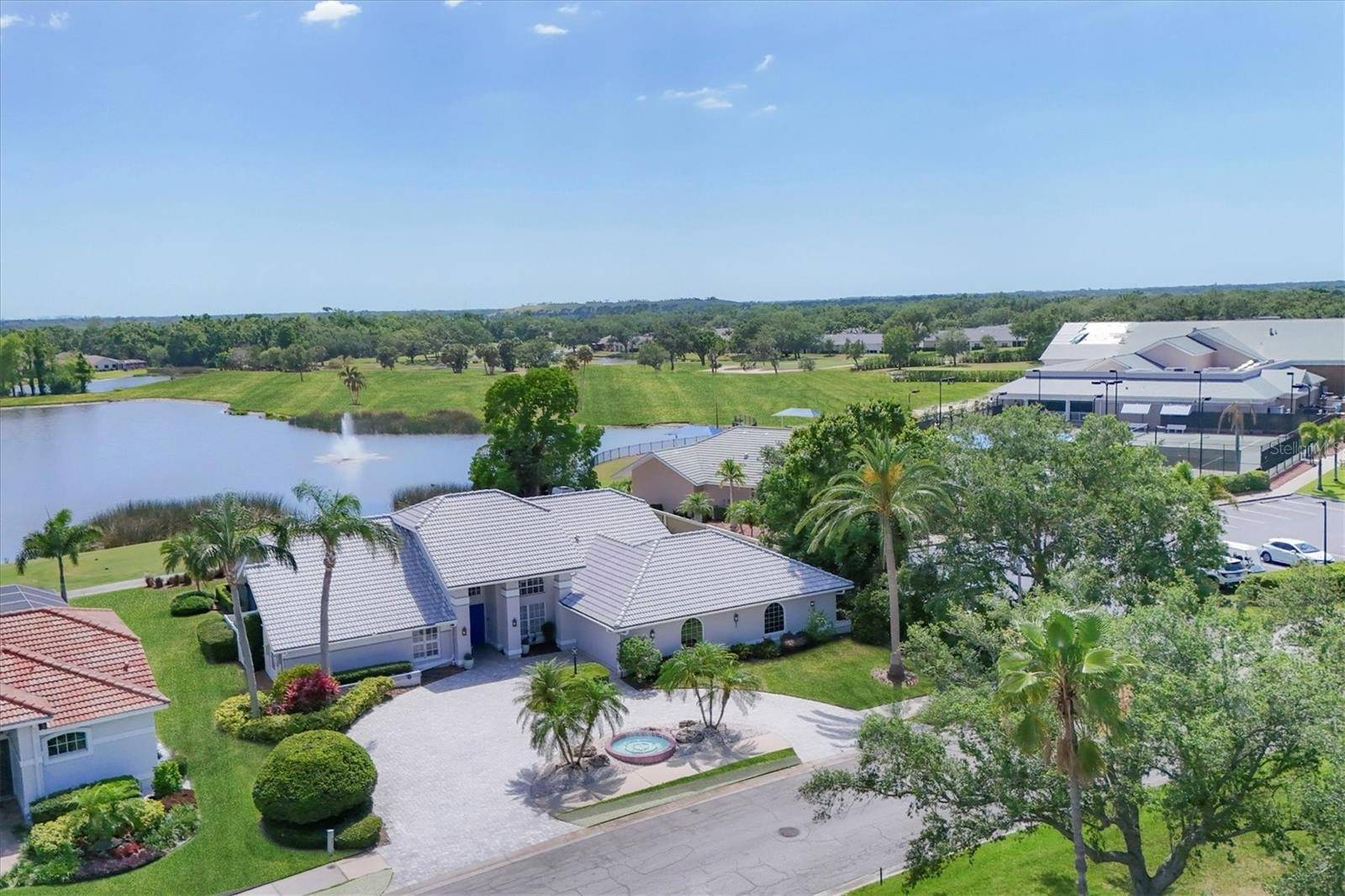 Bradenton, FL 34203,6702 DREWRYS BLF