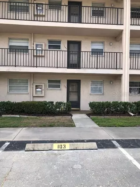 102 CAPRI ISLES BLVD #103, Venice, FL 34292