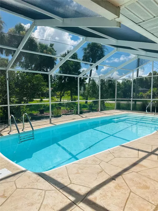 Port Charlotte, FL 33948,2136 BENDWAY DR