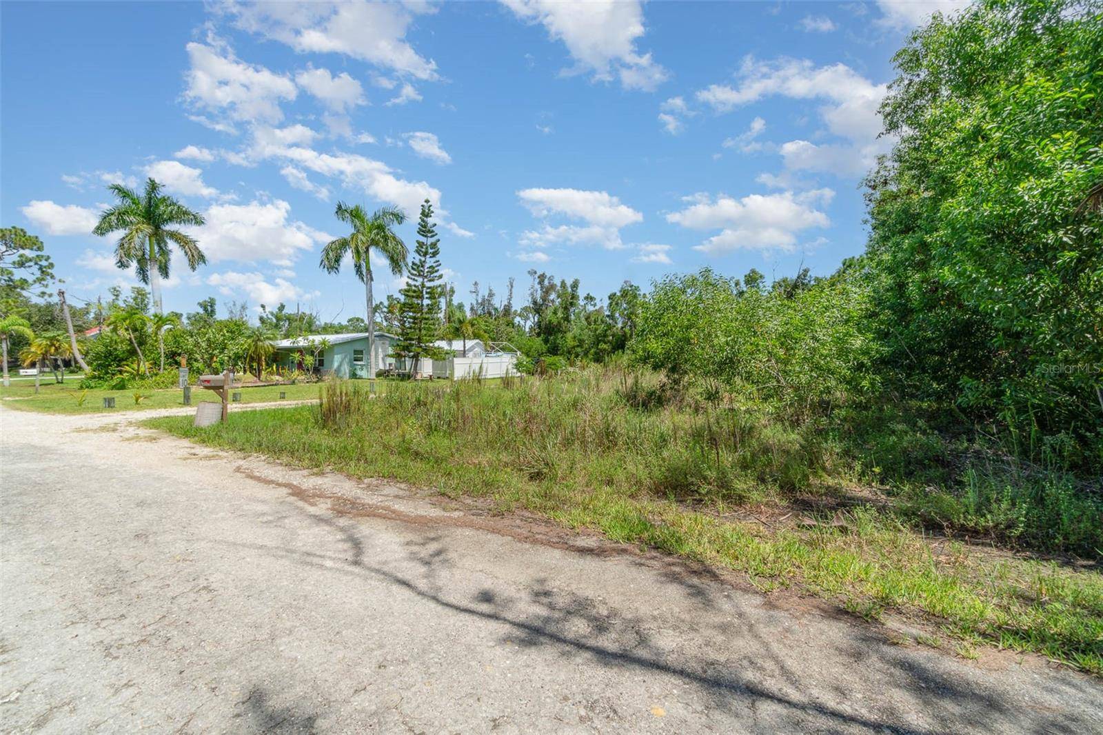Bokeelia, FL 33922,7362 SUNDIET BLVD