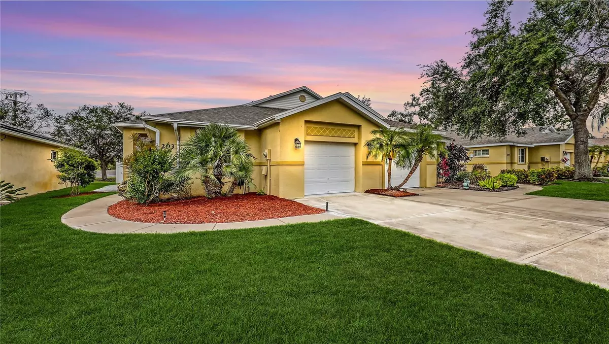 Palmetto, FL 34221,203 28TH ST W