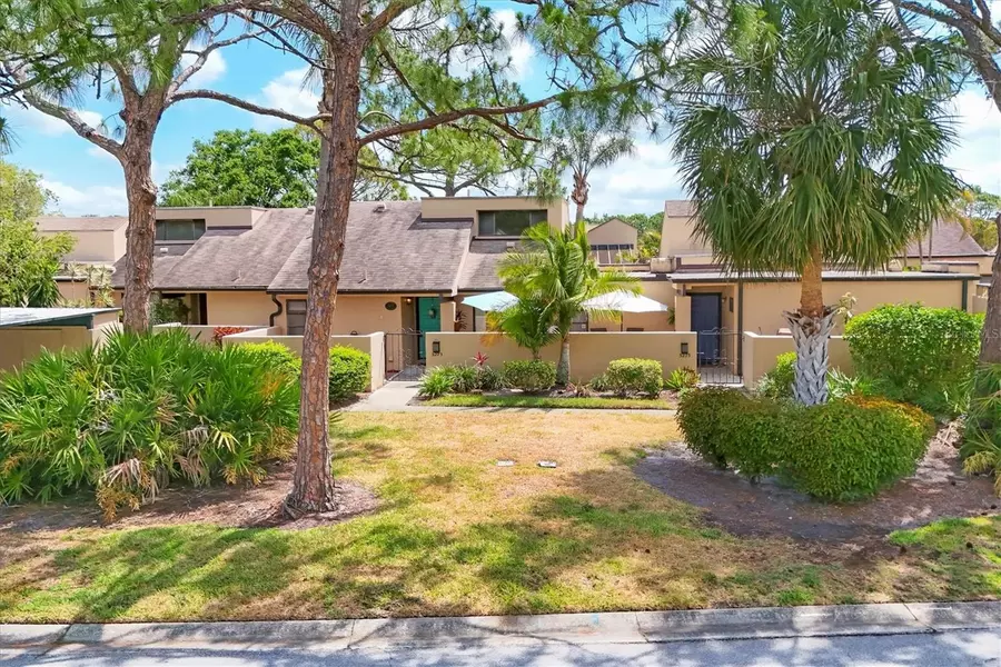 5273 MYRTLE WOOD #37, Sarasota, FL 34235