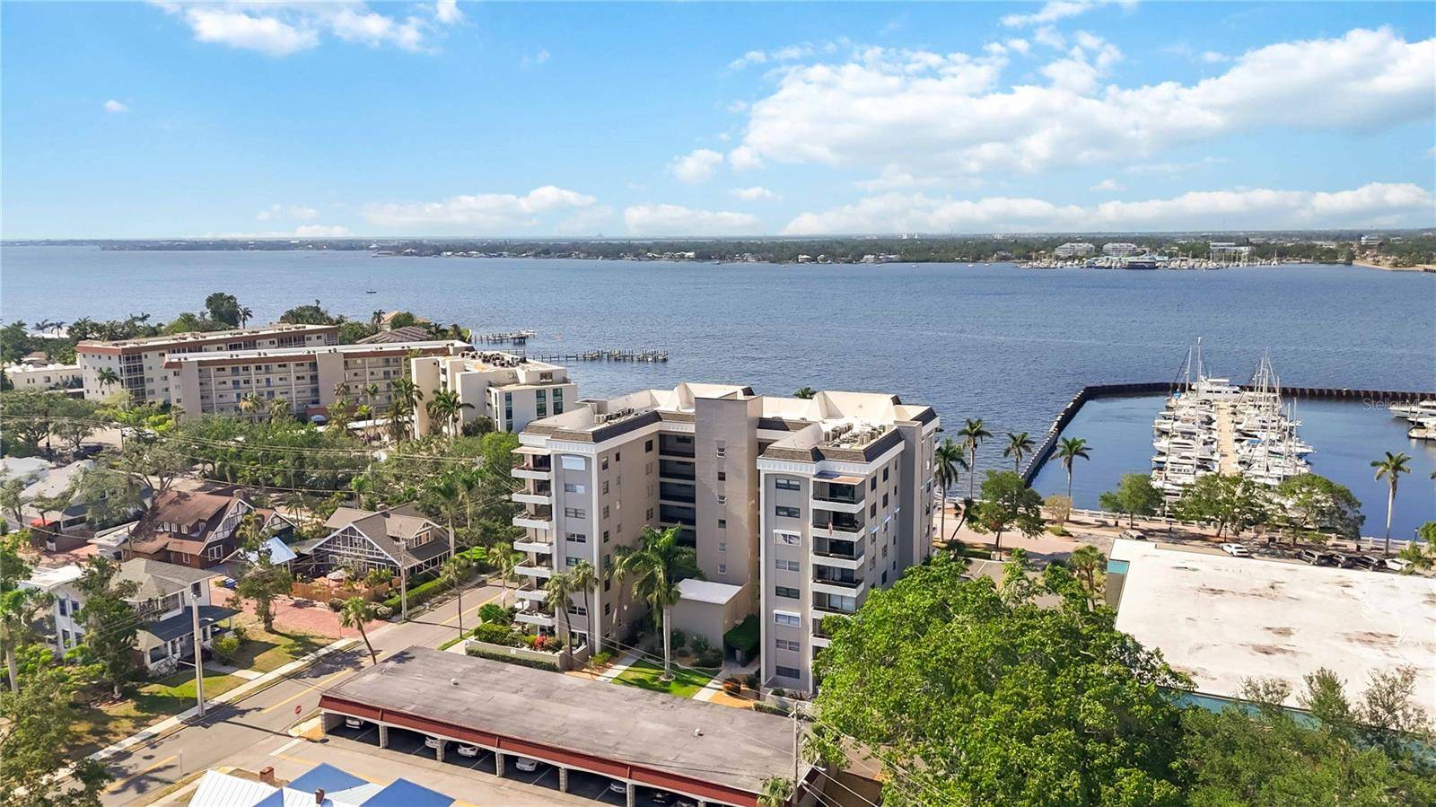 1400 1ST AVE W #203, Bradenton, FL 34205