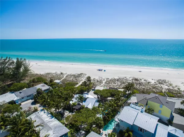 Holmes Beach, FL 34217,102 & 104 48TH ST