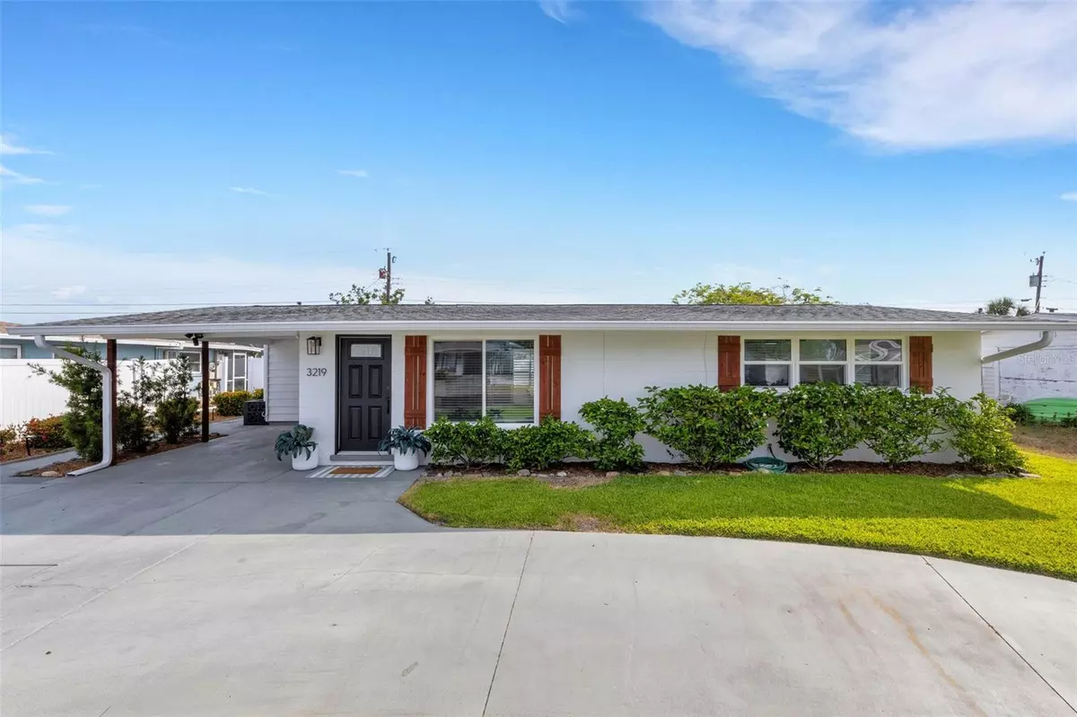 Bradenton, FL 34207,3219 FLORIDA BLVD