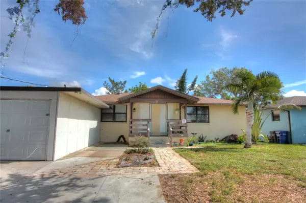 207 SHORE T RD #A, Nokomis, FL 34275
