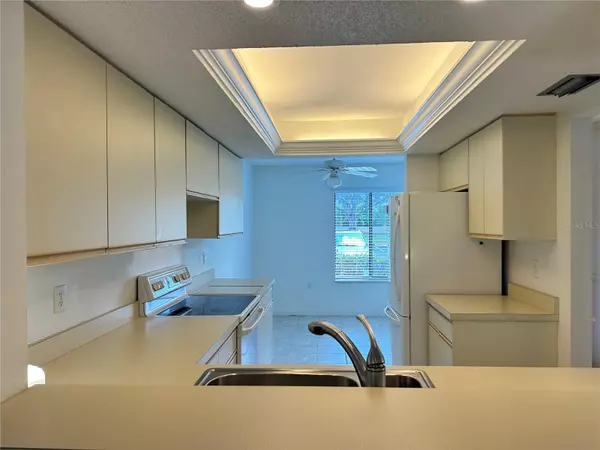 Sarasota, FL 34243,6191 TIMBER LAKE DR #A11