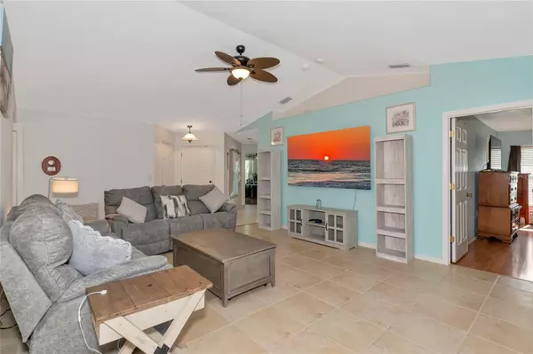 Bradenton, FL 34203,3718 61ST DR E