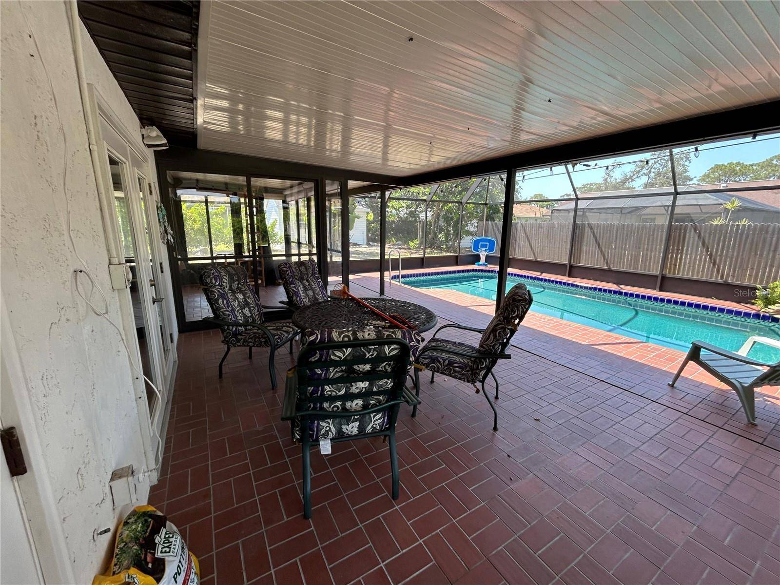 Englewood, FL 34223,1500 CREST DR