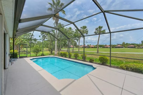 Bradenton, FL 34212,661 FOGGY MORN LN