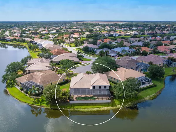 Sarasota, FL 34240,2496 FARMS CT