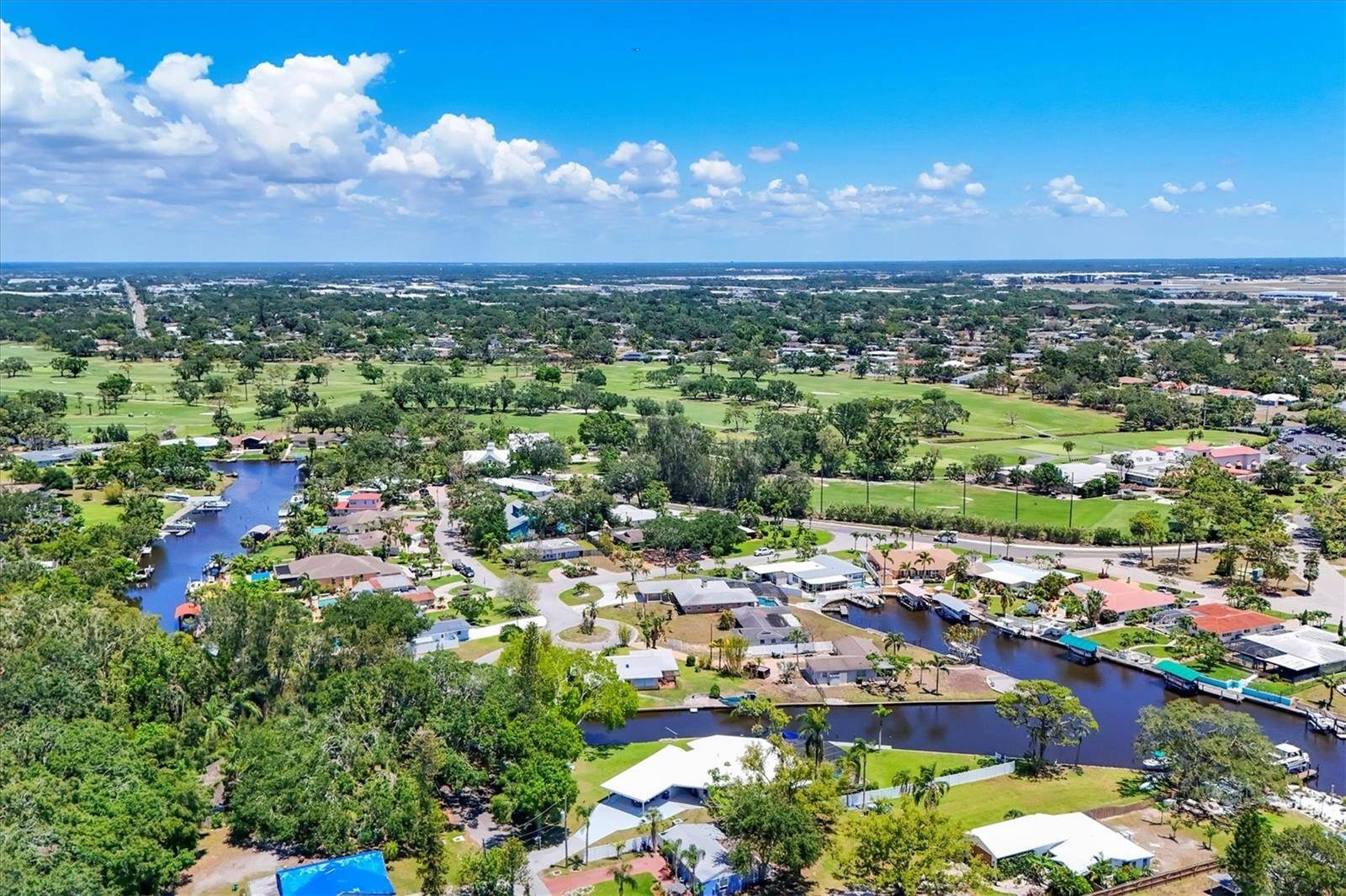 Sarasota, FL 34243,6931 MAGELLAN WAY