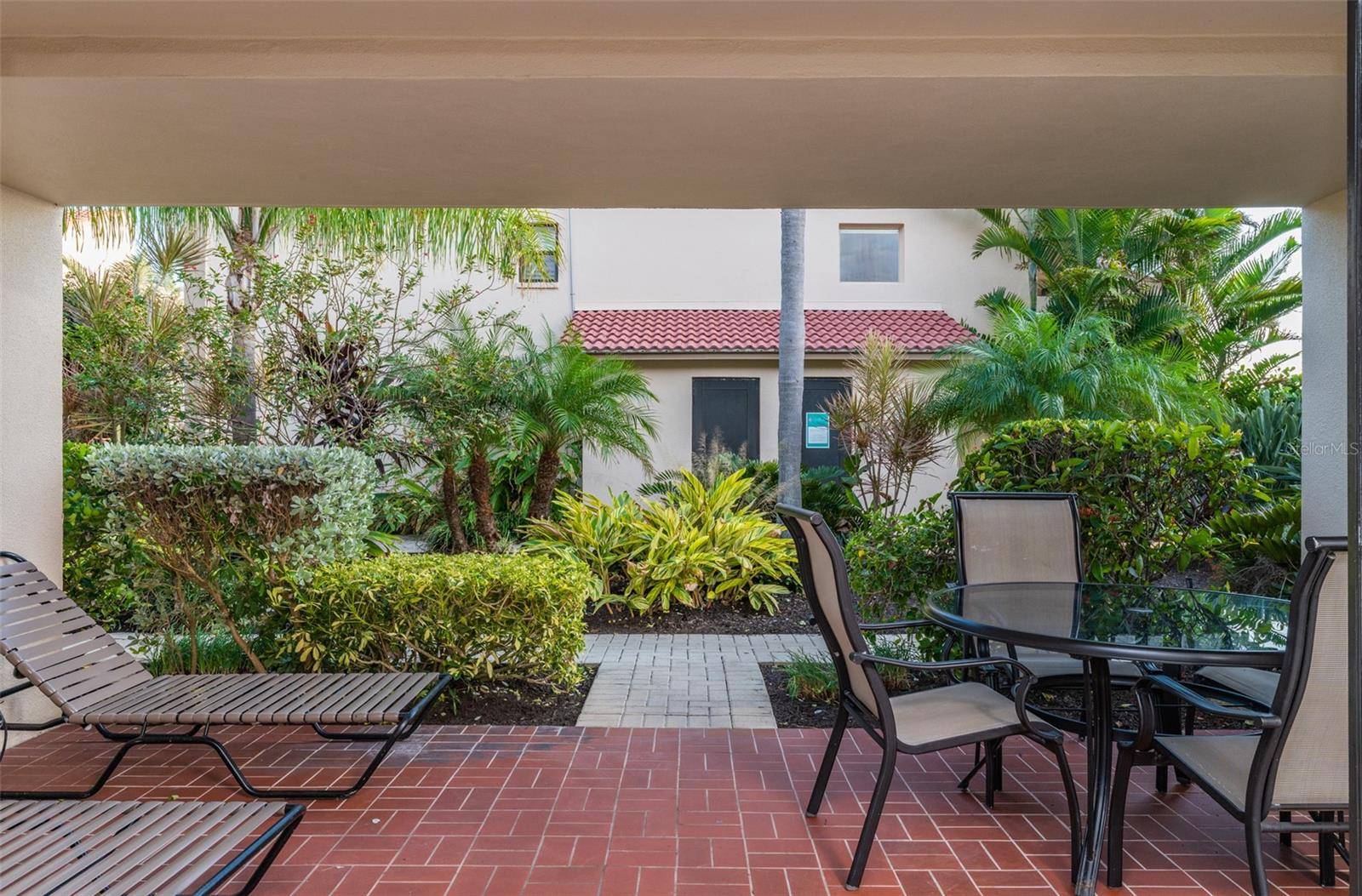 Longboat Key, FL 34228,4621 GULF OF MEXICO DR #2F