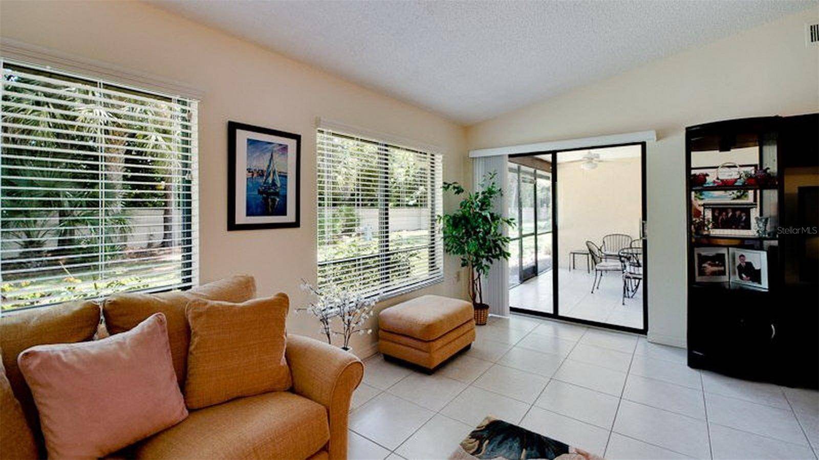 Sarasota, FL 34238,7893 TIMBERWOOD CIR #183