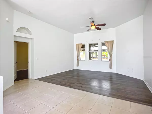 Venice, FL 34293,4239 CORSO VENETIA BLVD