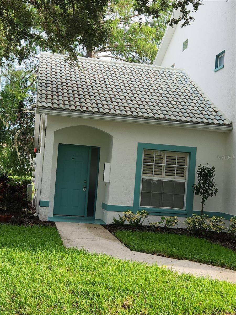 Bradenton, FL 34203,6566 FAIRWAY GARDENS DR