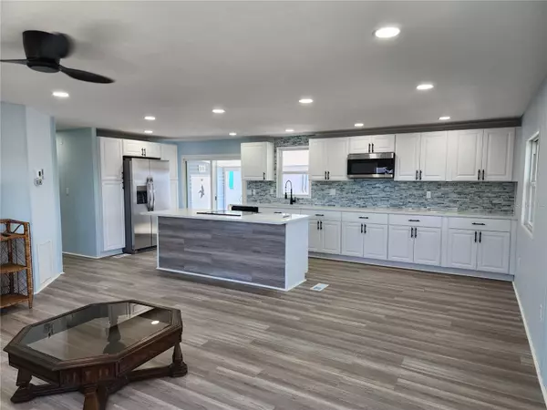 Englewood, FL 34223,190 PAGO PAGO LN