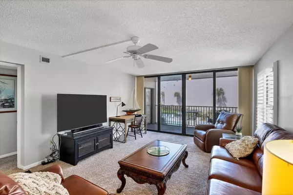 Sarasota, FL 34242,6480 MIDNIGHT PASS RD #311