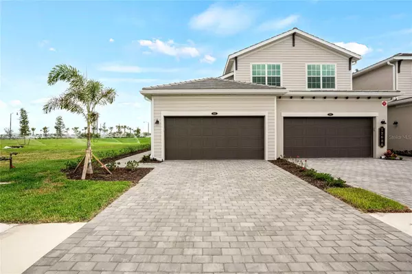 Venice, FL 34293,12680 RADIANCE CT #12-101