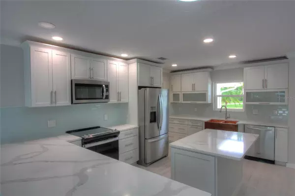 Sarasota, FL 34242,306 ISLAND CIR