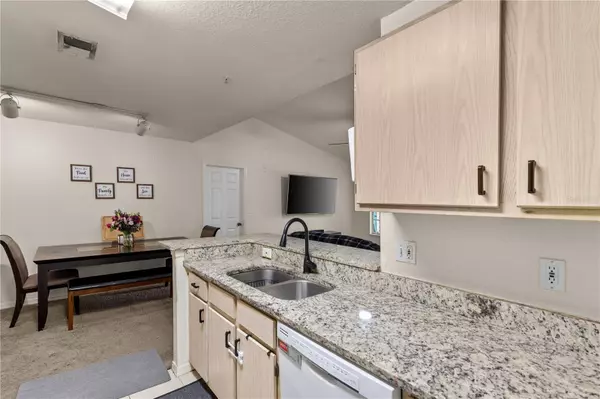 Lakewood Ranch, FL 34202,8926 MANOR LOOP #201