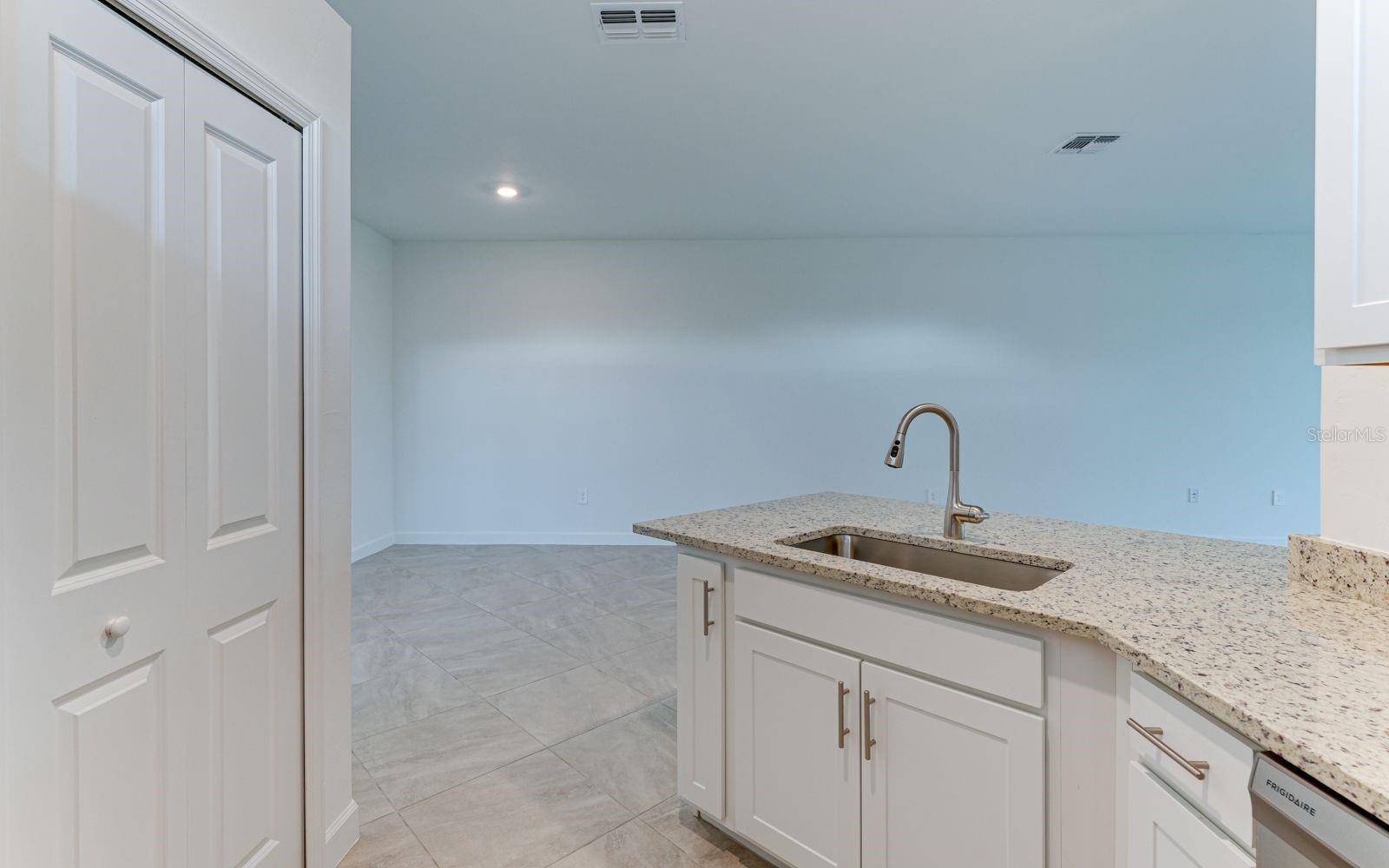 Bradenton, FL 34211,5343 WHITE SAND CV
