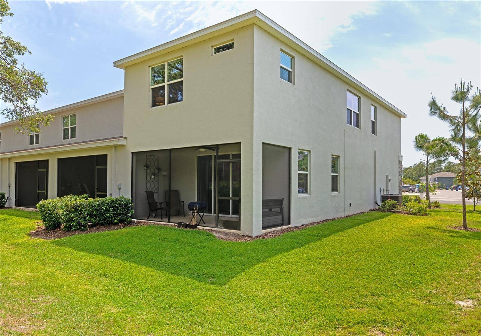 Sarasota, FL 34240,2411 MIDNIGHT PEARL DR