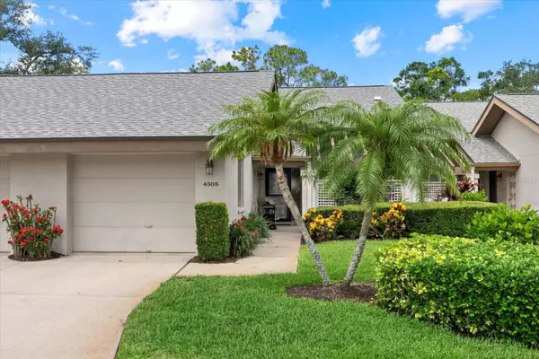 Sarasota, FL 34235,4505 KINGSMERE #2