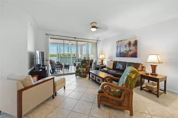 Sarasota, FL 34242,1280 DOLPHIN BAY WAY #204