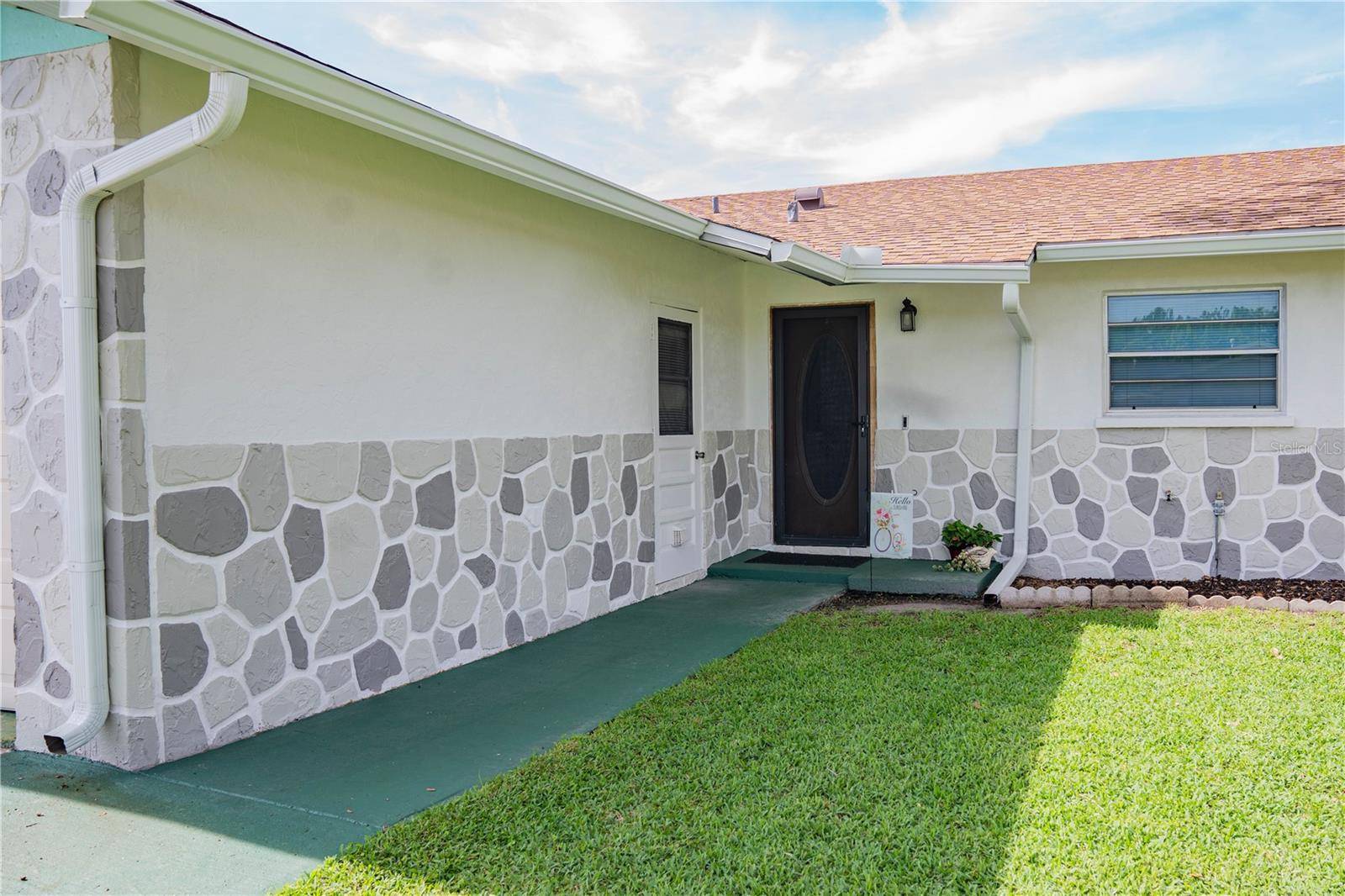 Bradenton, FL 34207,1004 65TH AVE W