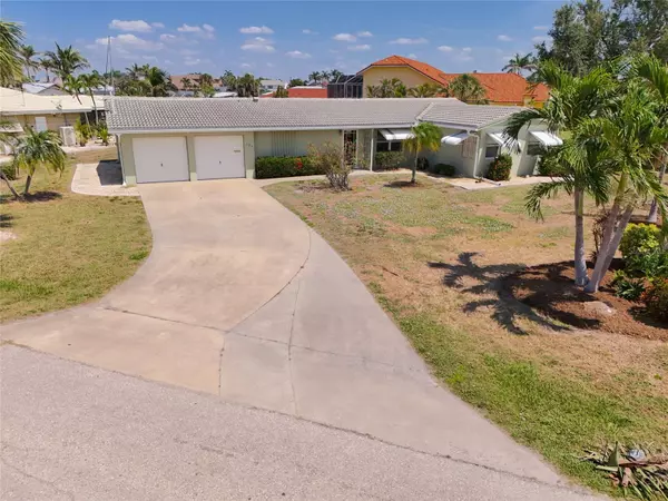 135 GULFVIEW RD, Punta Gorda, FL 33950