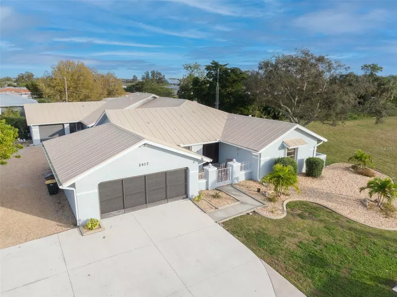 2417 MAGDALINA DR, Punta Gorda, FL 33950