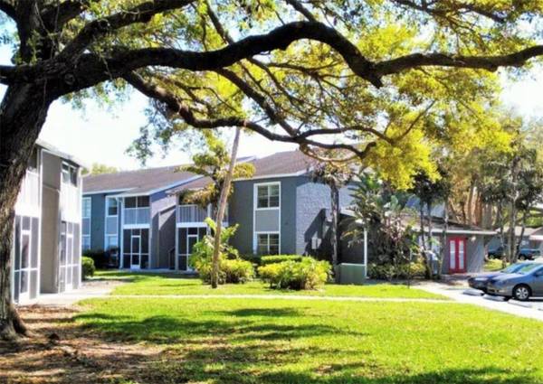 5400 26TH ST W #C44, Bradenton, FL 34207