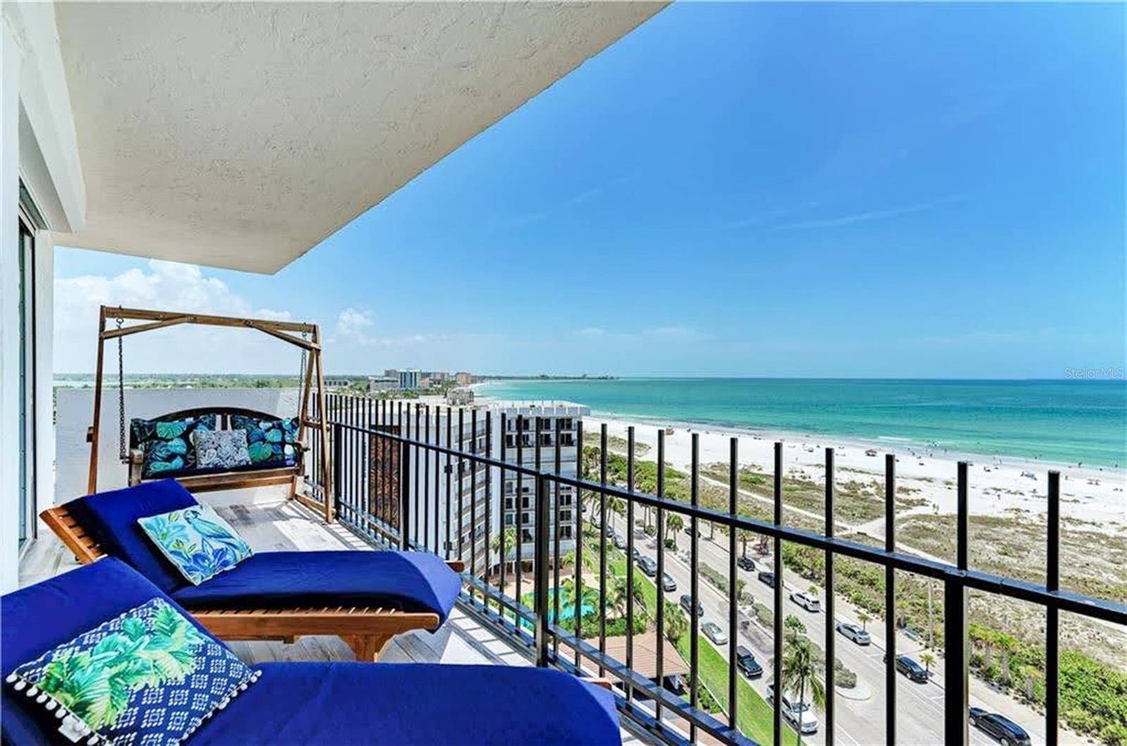 Sarasota, FL 34236,1 BENJAMIN FRANKLIN DR #PH 3