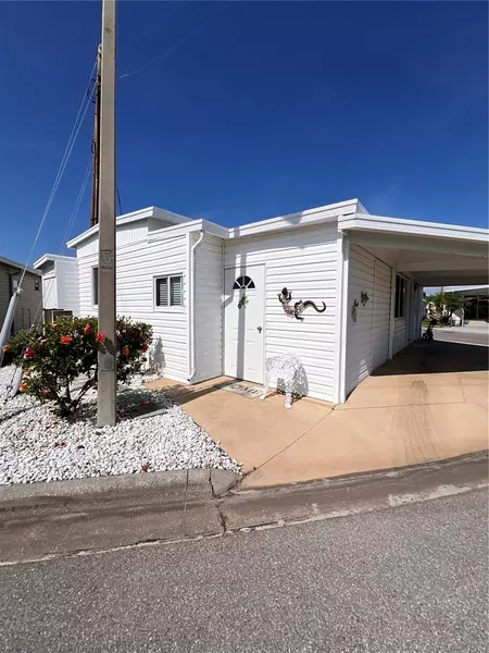 72 4TH AVE #72, Venice, FL 34285