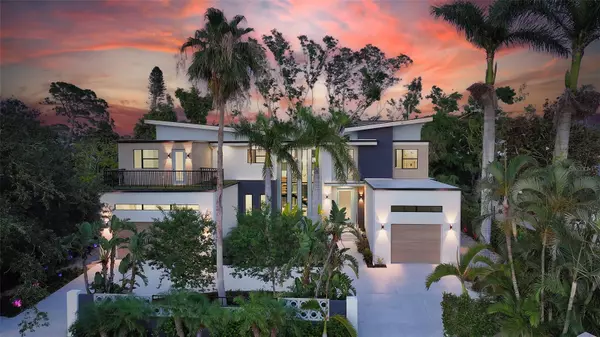 Sarasota, FL 34239,1607 FLOWER DR