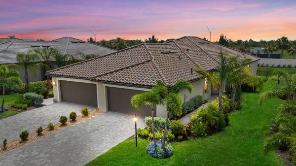 16012 SUNNY DAY DR, Bradenton, FL 34211