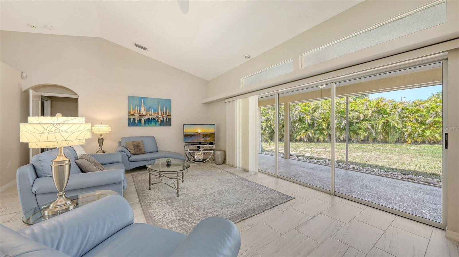 Sarasota, FL 34233,5698 COUNTRY WALK LN