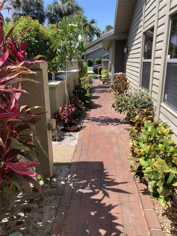 Bradenton, FL 34210,3407 AVENIDA MADERA #A