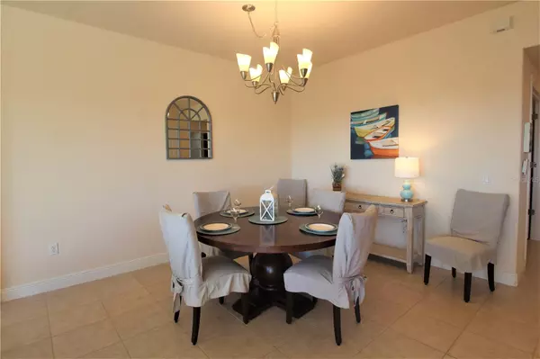 Palmetto, FL 34221,501 HABEN BLVD #704