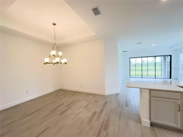 Sarasota, FL 34241,10044 MORNING MIST LN
