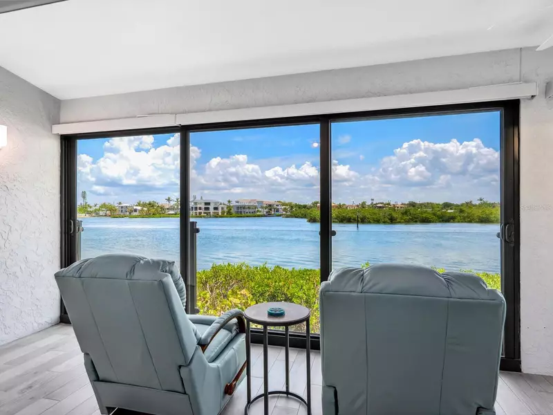 6281 MIDNIGHT PASS RD #6281, Sarasota, FL 34242