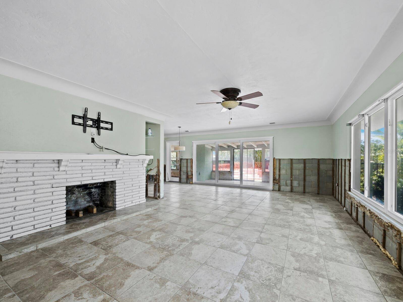 Sarasota, FL 34236,335 ARTHUR DR