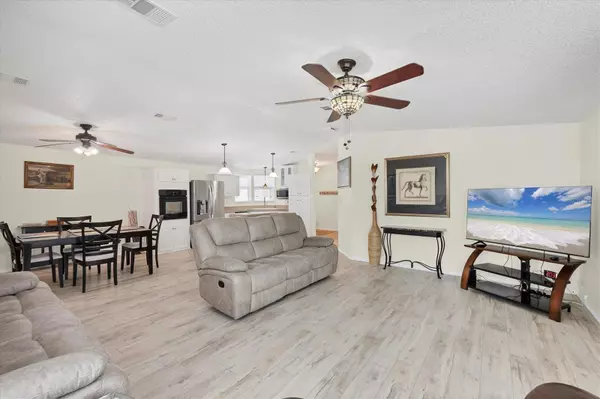Bradenton, FL 34203,5707 45TH ST E #261