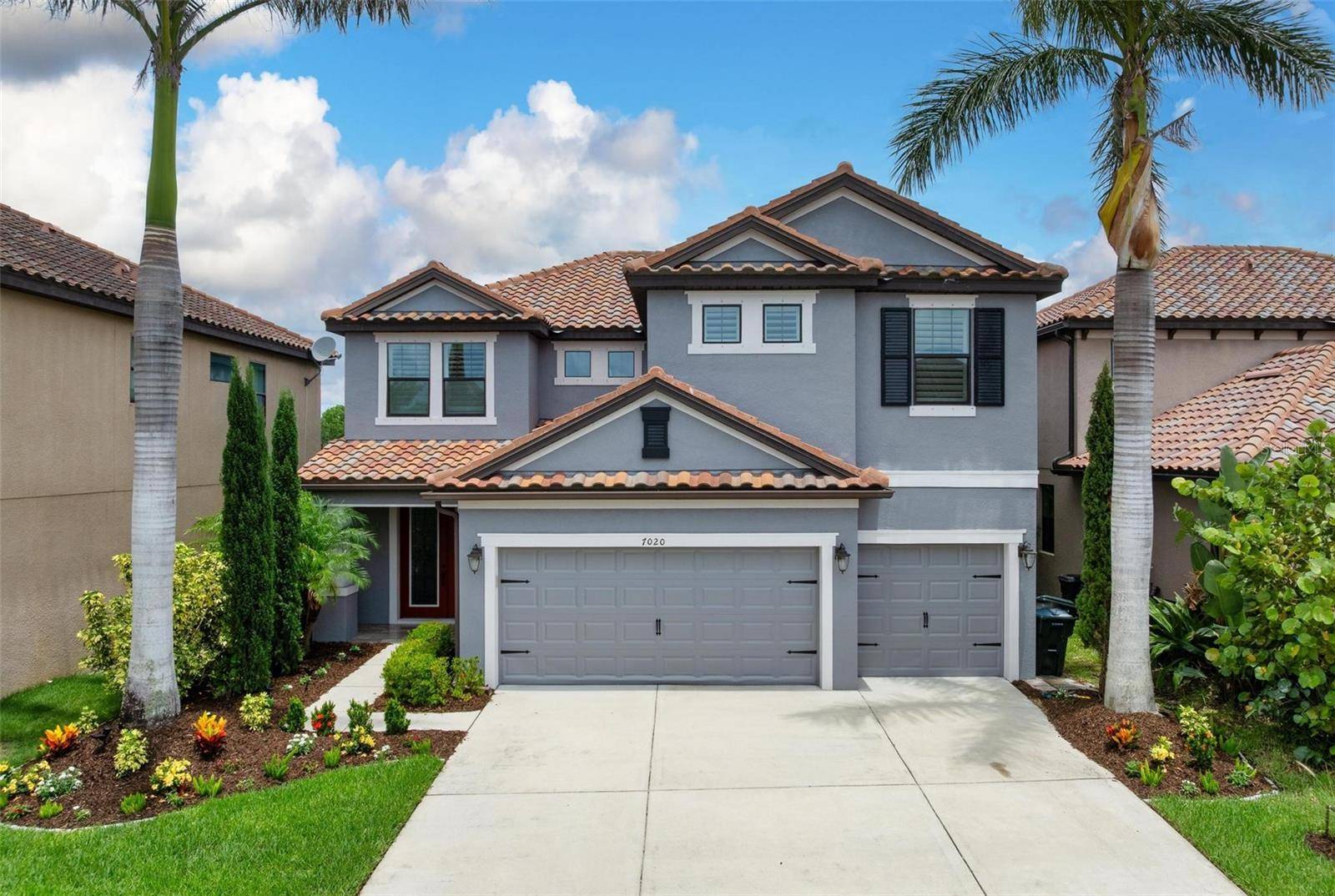 Sarasota, FL 34233,7020 ISLAND QUEEN CT