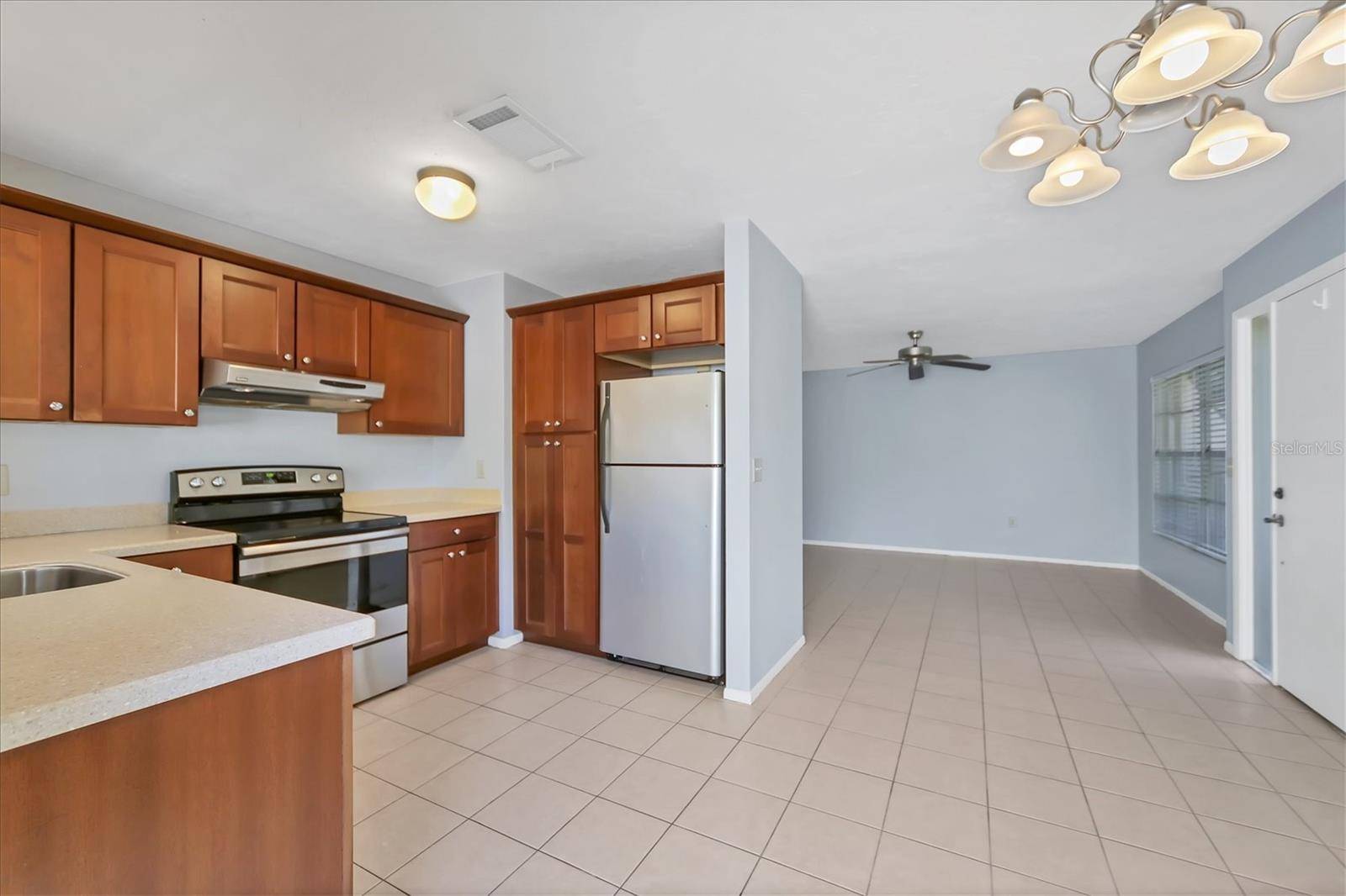 Sarasota, FL 34237,601 N JEFFERSON AVE #601