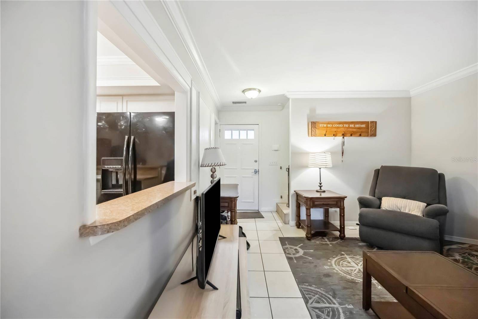Sarasota, FL 34243,6860 WHITMAN CT #32B