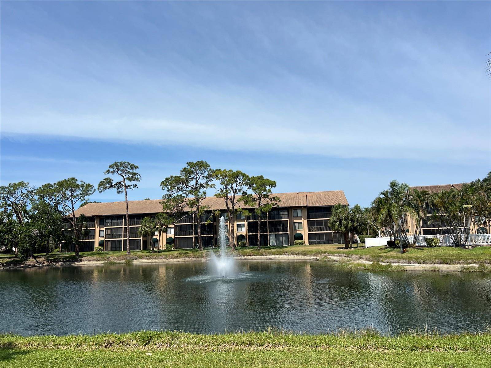 5734 ASHTON LAKE DR #7, Sarasota, FL 34231