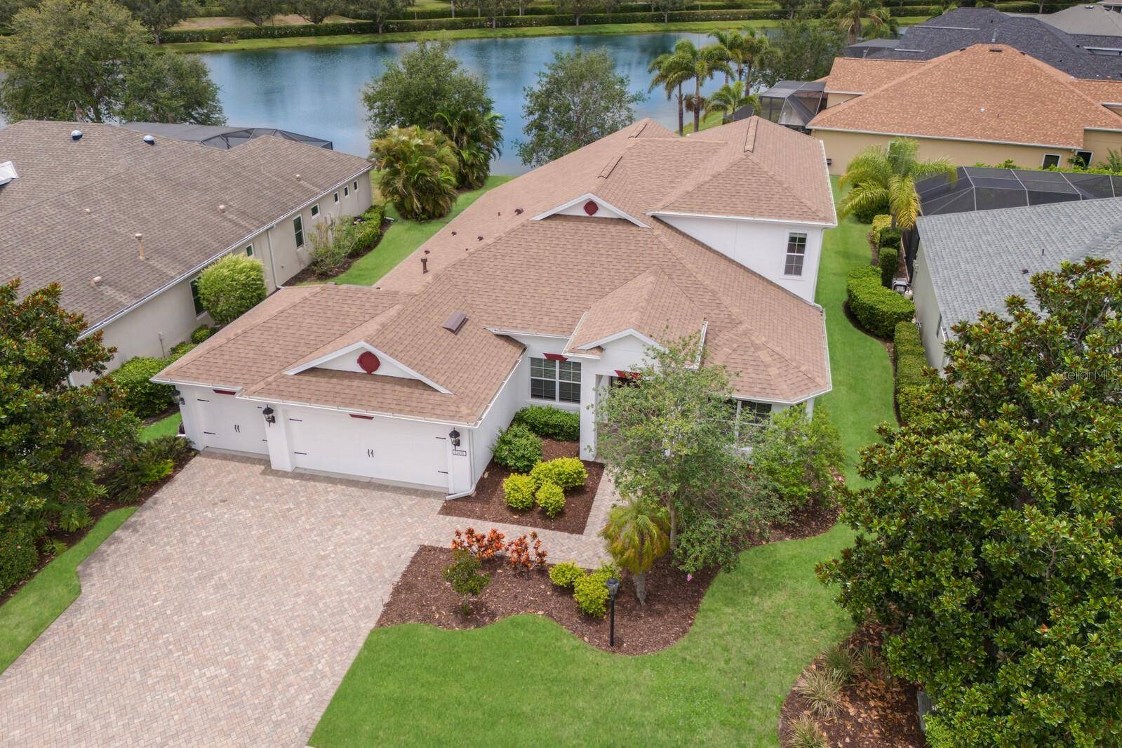 12031 LONGVIEW LAKE CIR, Lakewood Ranch, FL 34211