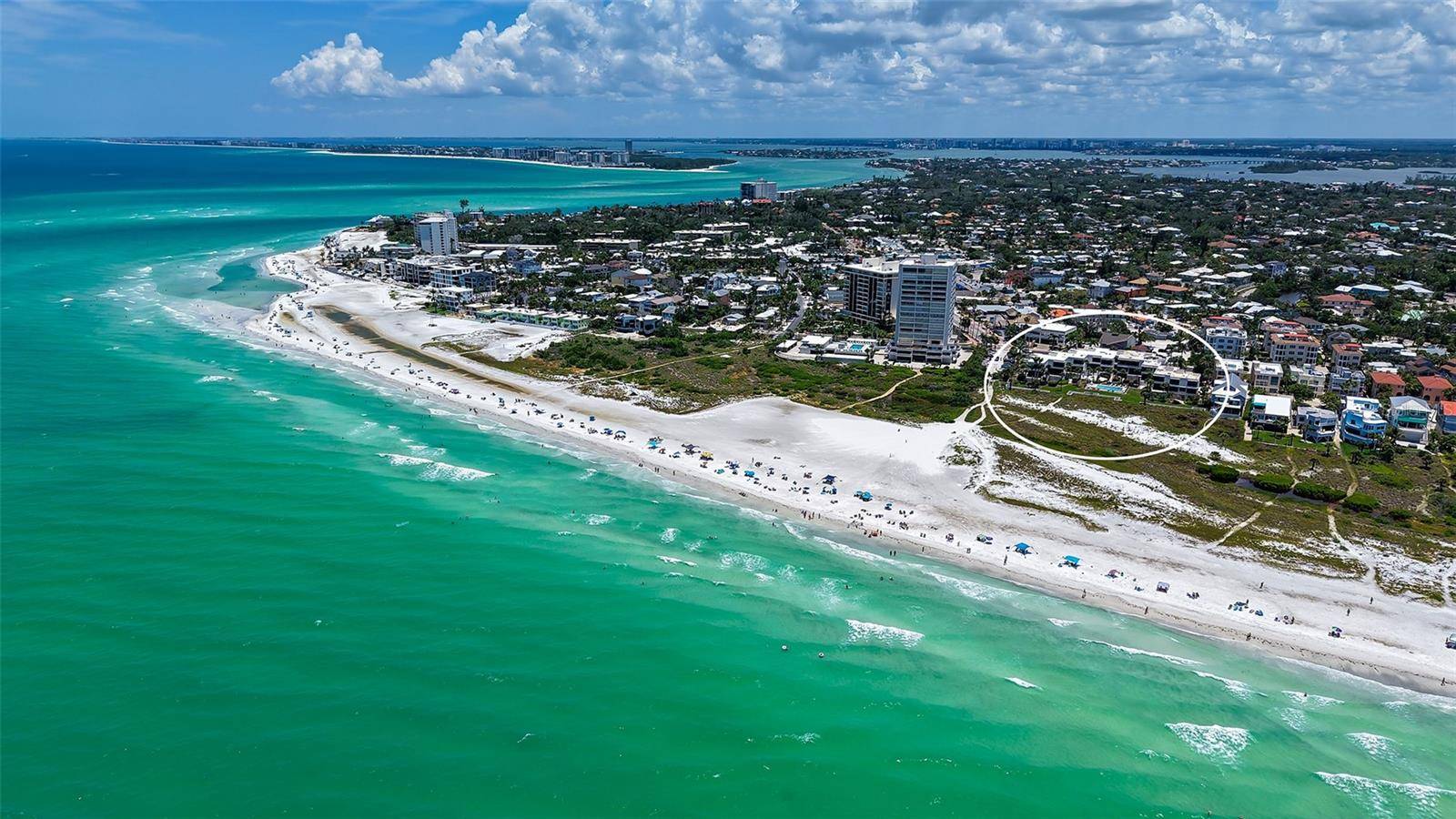 Sarasota, FL 34242,222 BEACH RD #7